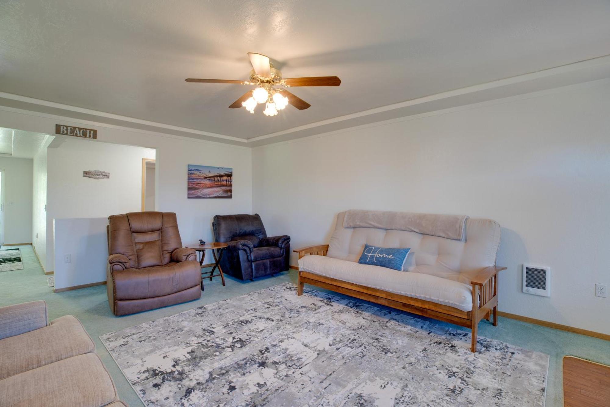 Bay City Vacation Rental Escape About 5 Mi To Marina! Exterior photo